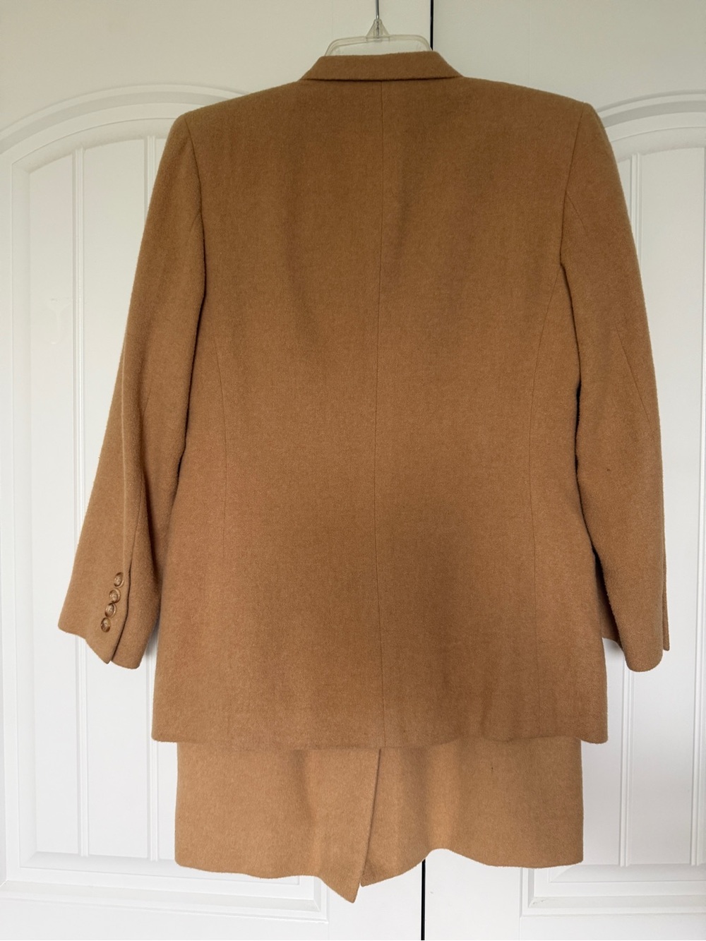 Tailleuer by Barrie Pace womens  100% Camel Hair Skirt Suit Beige Sz 4/6 Lined - Picture 4 of 16